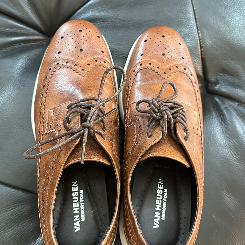 Mens shoes